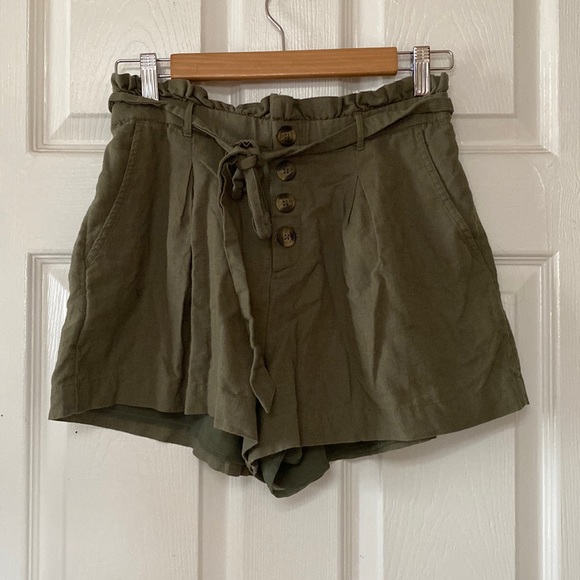 American Eagle Outfitters Pants - AE American Eagle Olive Army Green Linen High Waist Shorts